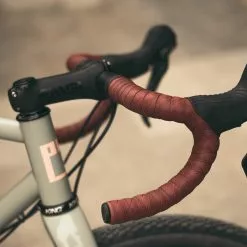 Ergon Bei Brügelmann Online Ergon BT Allroad Lenkerband Rot 10 Ergon Bei Brügelmann Online Ergon BT Allroad Lenkerband Rot -Shimano Verkäufe ergon bt allroad handlebar tape merlot red 5